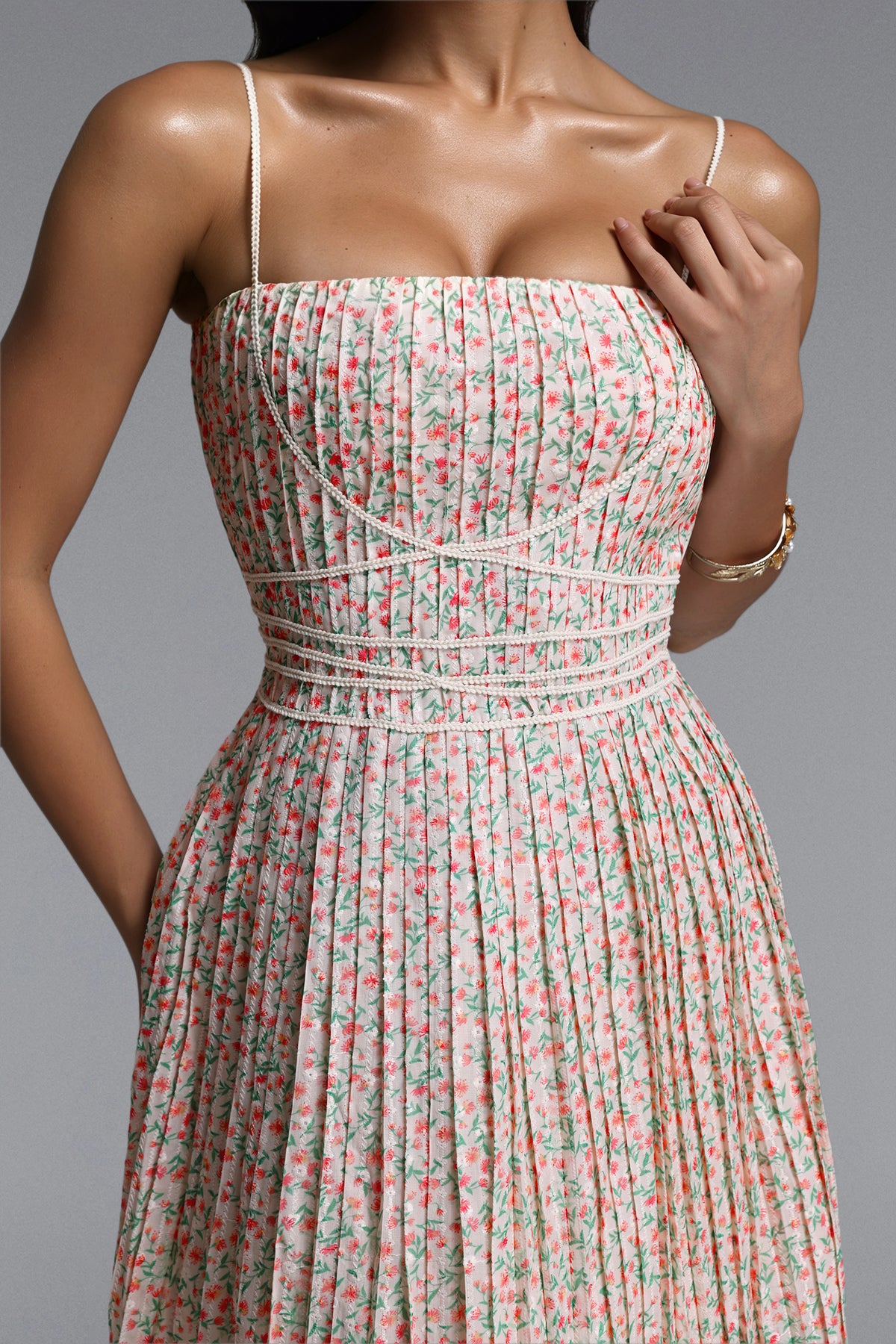 Modan Cinched Sleeveless Floral Print Pleated Woven Mini Dress